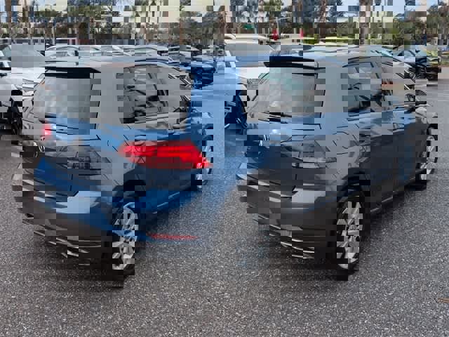 Used 2021 Volkswagen Golf 4-Door image 8