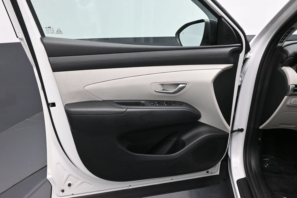 Used 2025 Hyundai Tucson SEL AWD/4WD image 18