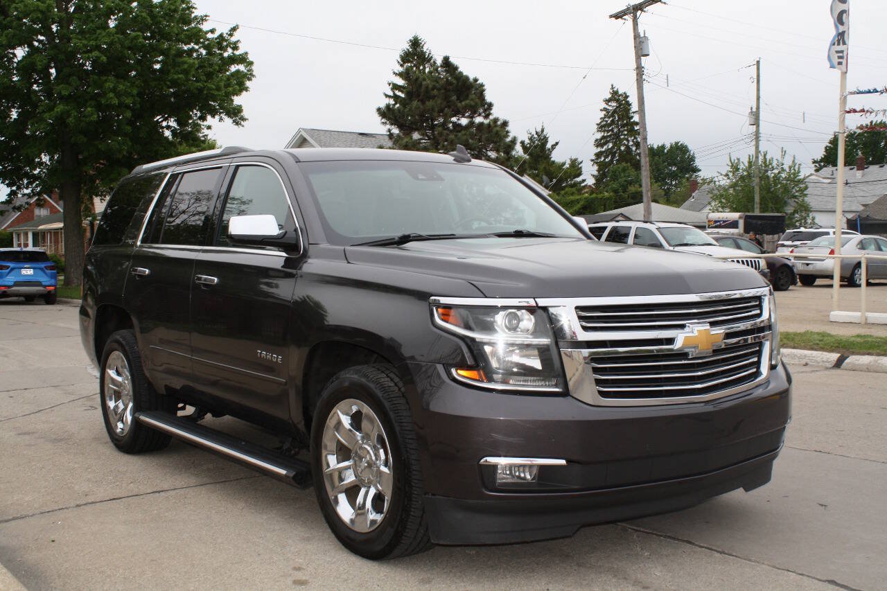 Used 2015 Chevrolet Tahoe LTZ AWD/4WD image 4