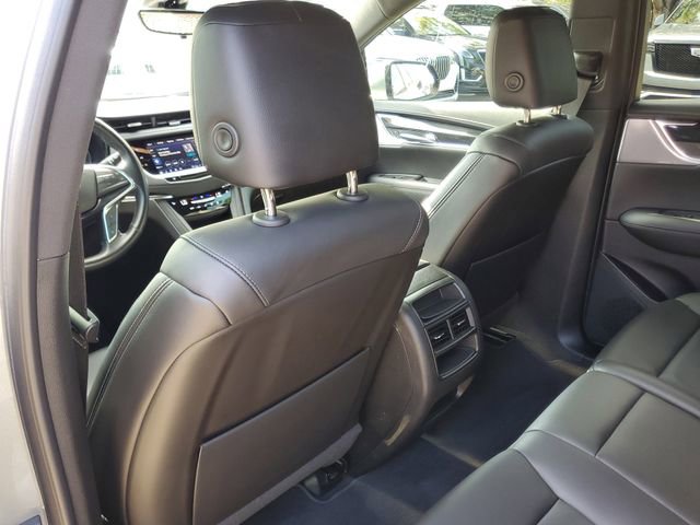 Certified 2023 Cadillac XT5 Premium Luxury w/ Technology Package FWD image 12