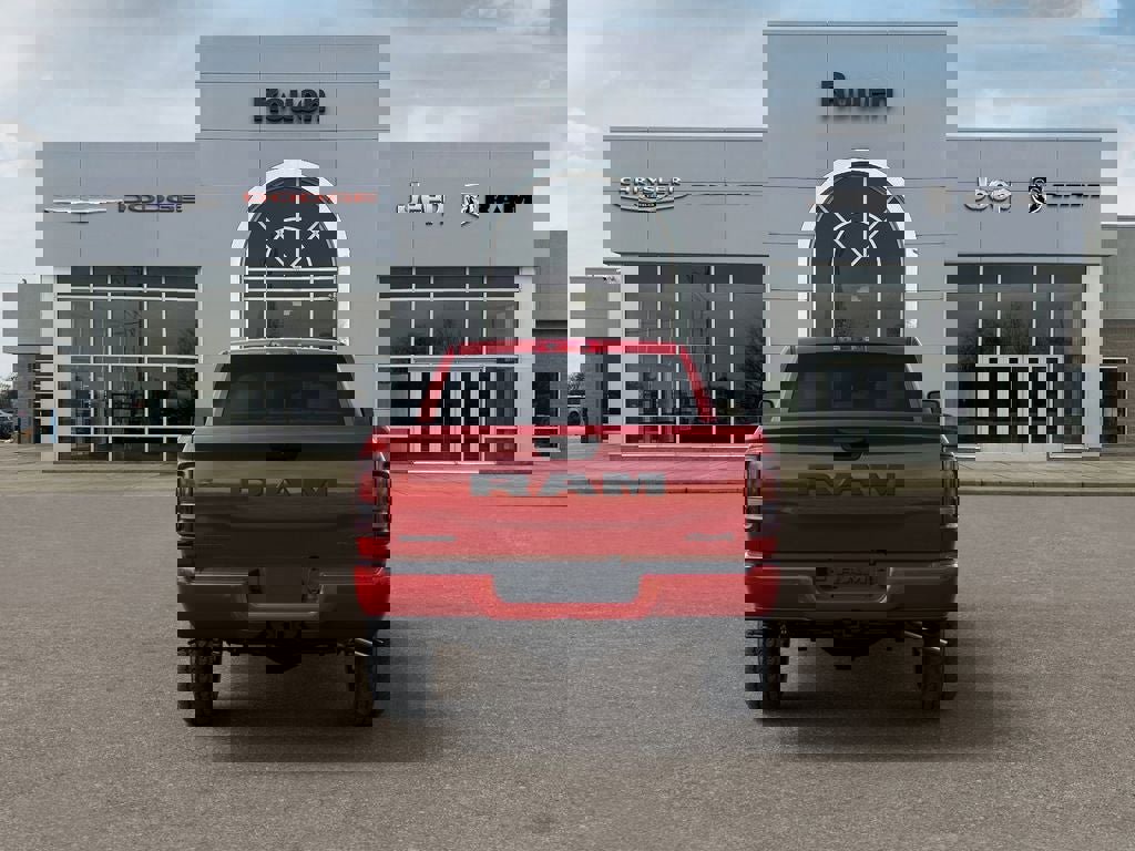 New 2026 RAM 2500 Big Horn AWD/4WD image 8