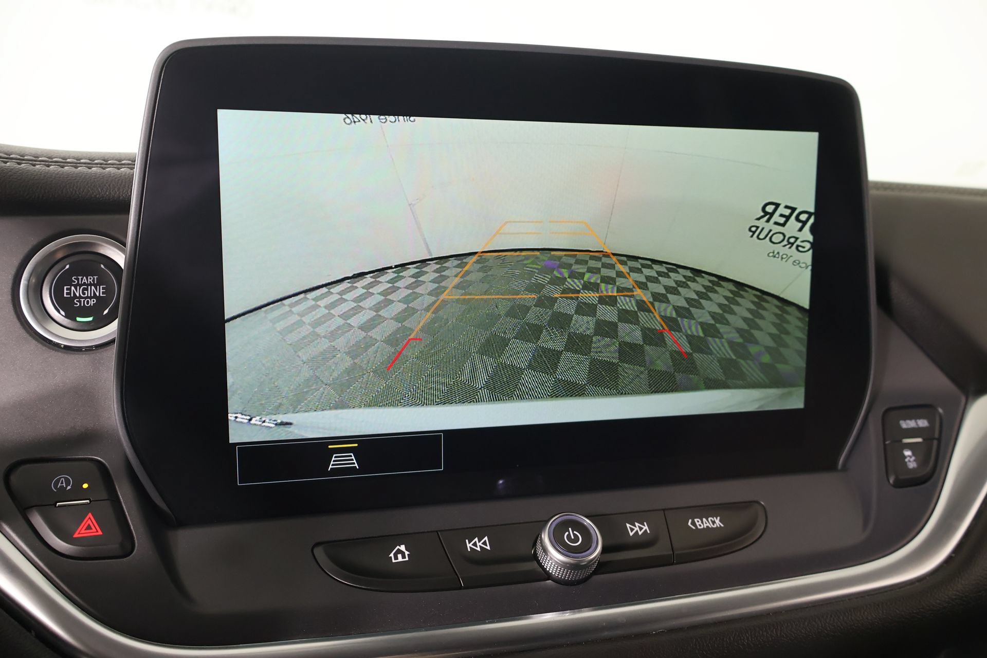Used 2025 Chevrolet Blazer LT FWD image 6