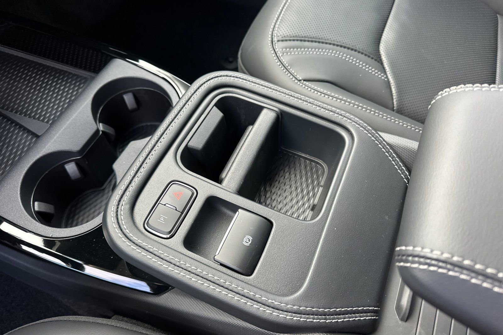 New 2025 Ford Mustang Mach-E Premium image 29