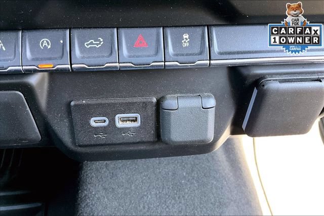 Certified 2025 Chevrolet Silverado 1500 Custom AWD/4WD image 32