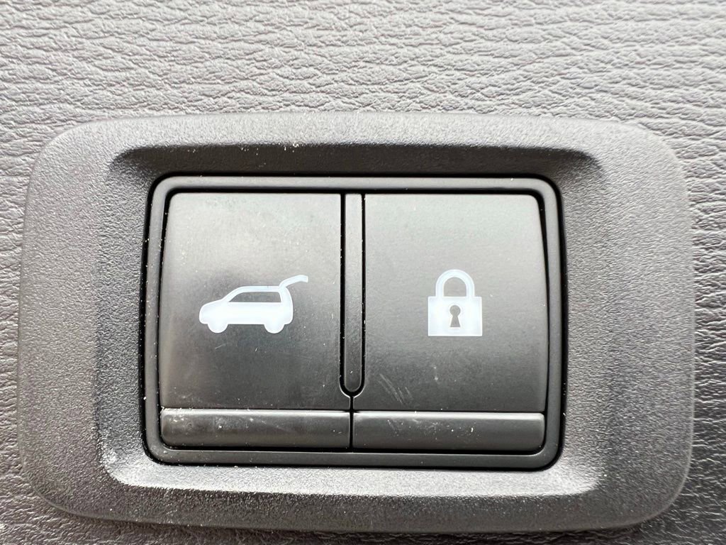 Used 2022 Mitsubishi Outlander SEL image 18