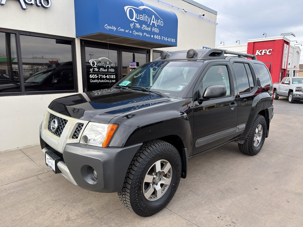 Used 2012 Nissan Xterra PRO-4X w/ Pro-4x Leather Pkg image 2