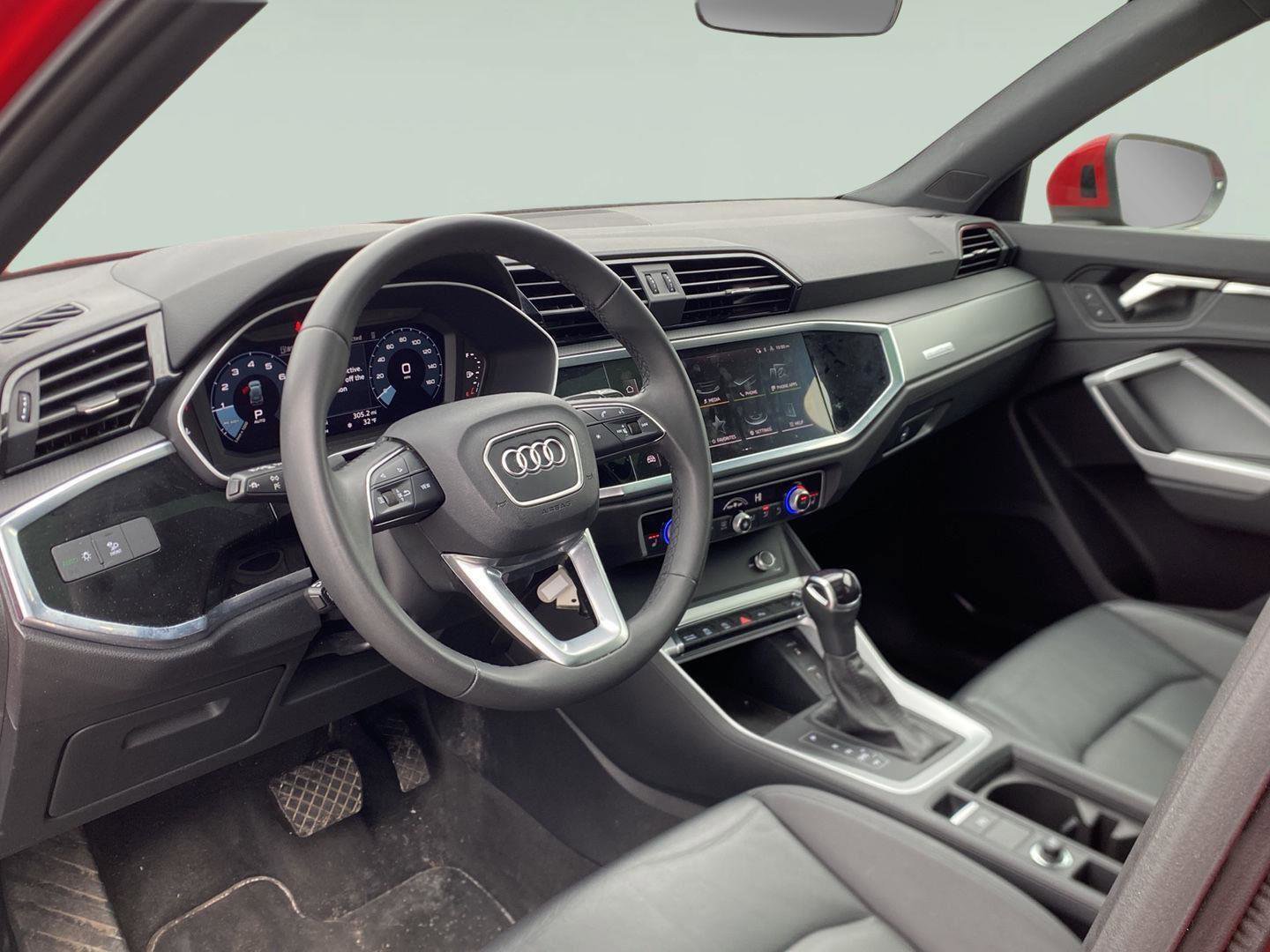 Used 2025 Audi Q3 2.0T Premium AWD/4WD image 19