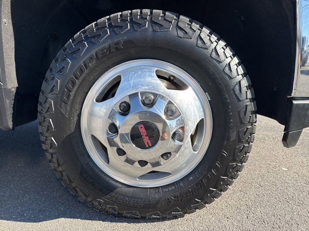 Used 2021 GMC Sierra 3500 SLT w/ SLT Preferred Package image 12