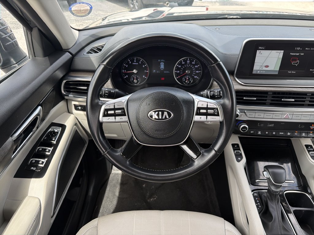 Used 2021 Kia Telluride EX w/ EX Premium Package FWD image 17