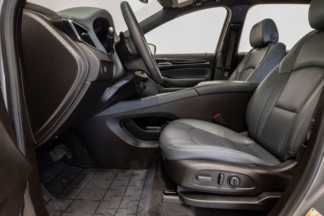 Used 2024 Buick Enclave Essence w/ Experience Buick Package image 12