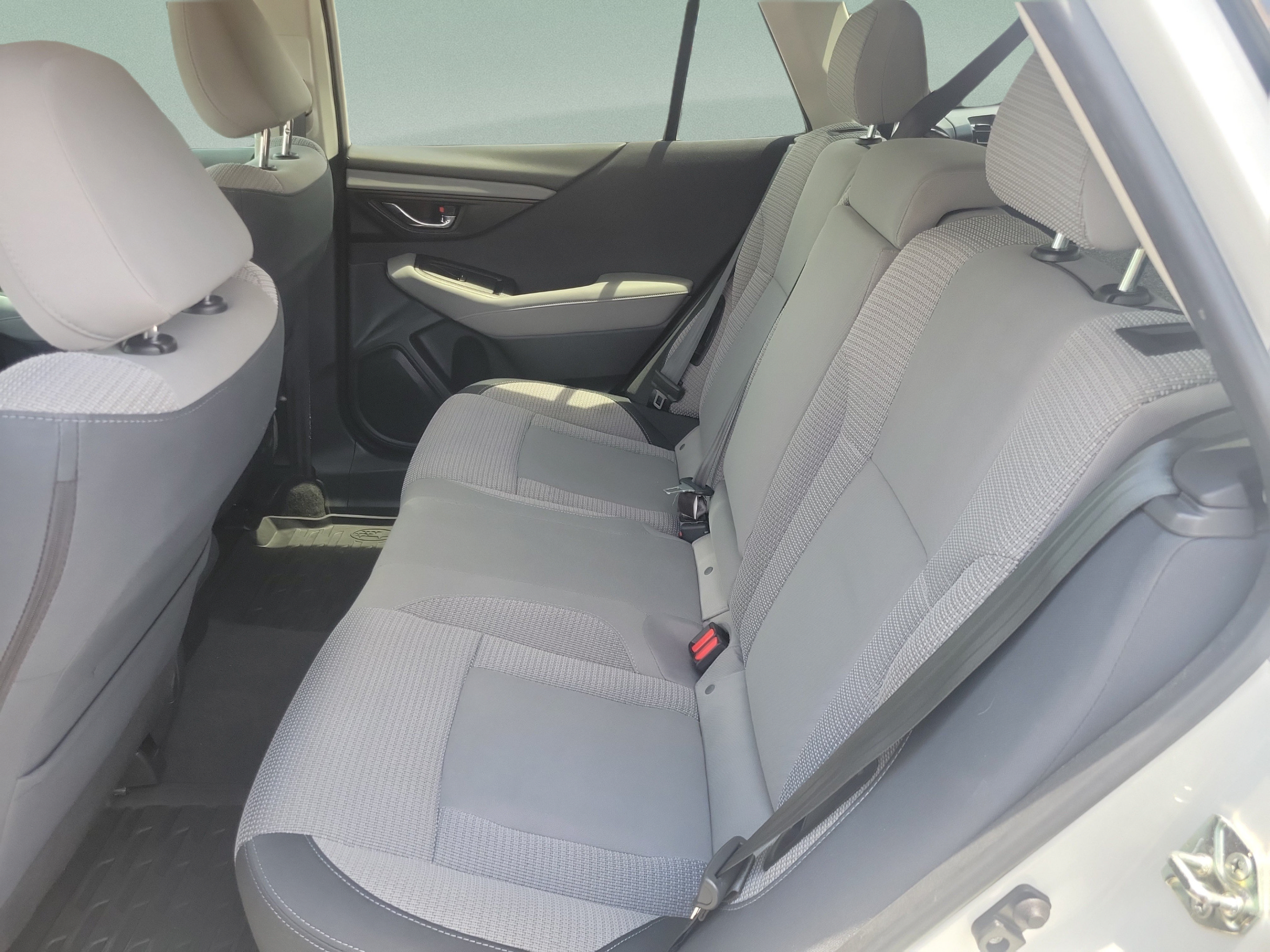 Used 2020 Subaru Outback Premium AWD/4WD image 15