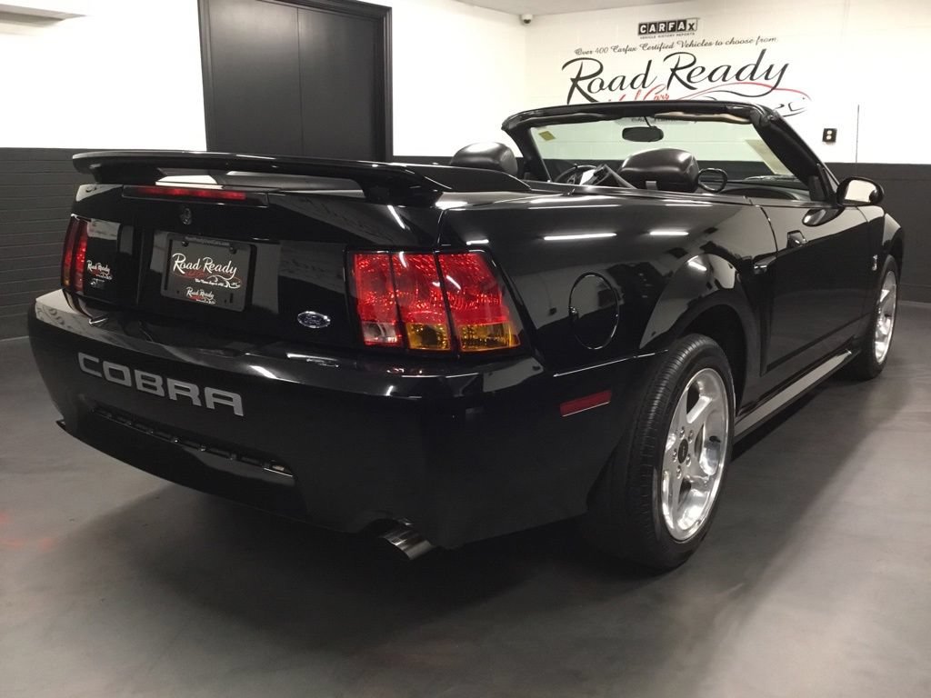 Used 2001 Ford Mustang Cobra RWD image 20