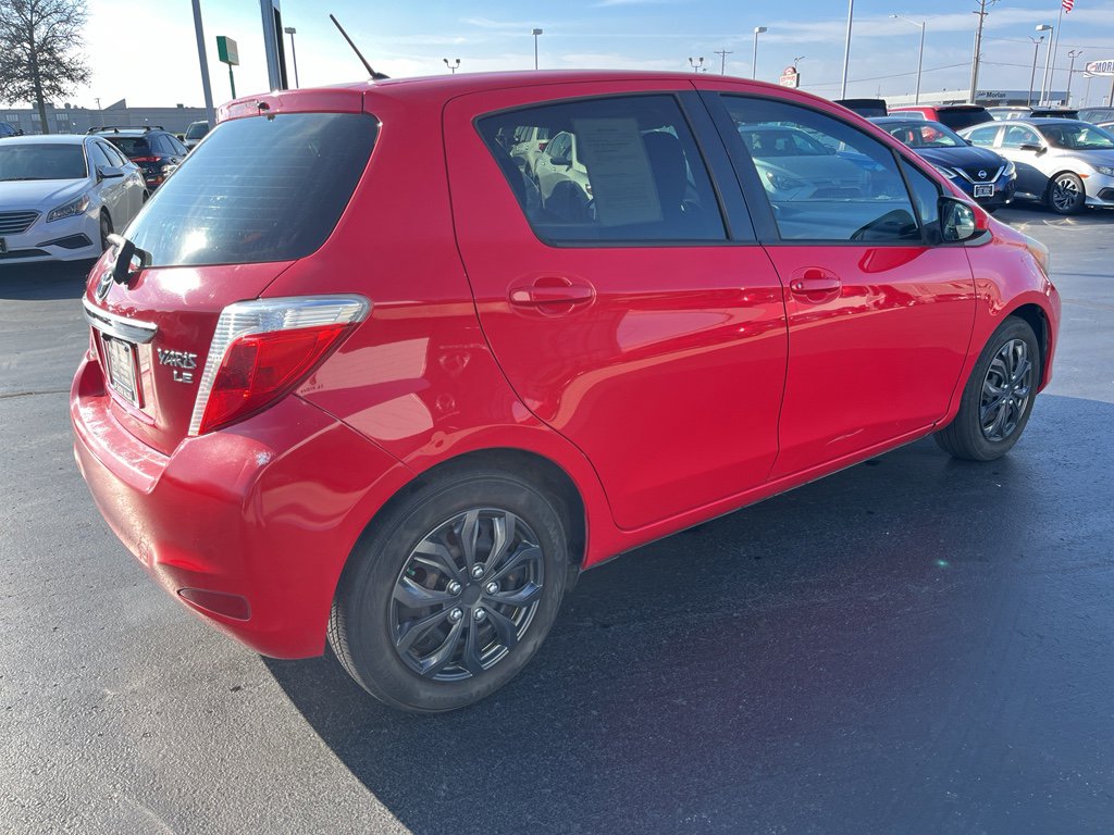Used 2013 Toyota Yaris LE image 7