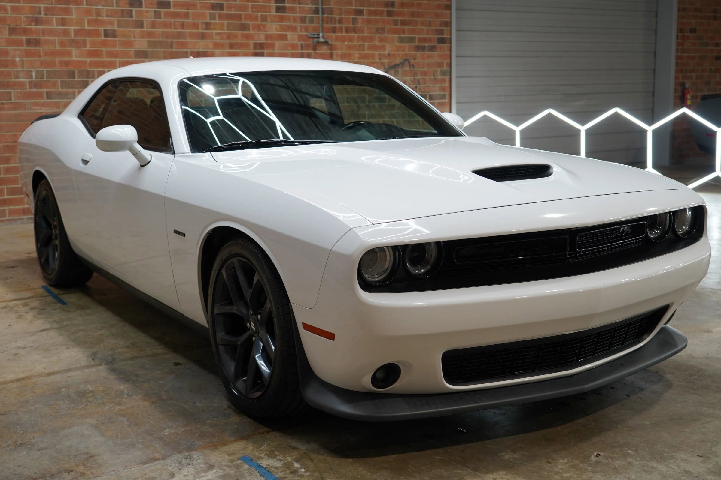 Used 2019 Dodge Challenger R/T w/ Blacktop Package image 5