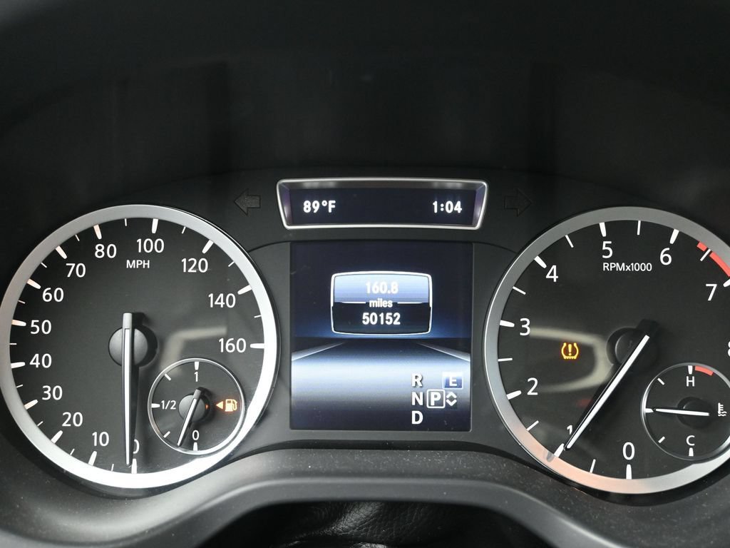 Used 2019 INFINITI QX30 Sport w/ Cargo Package FWD image 12