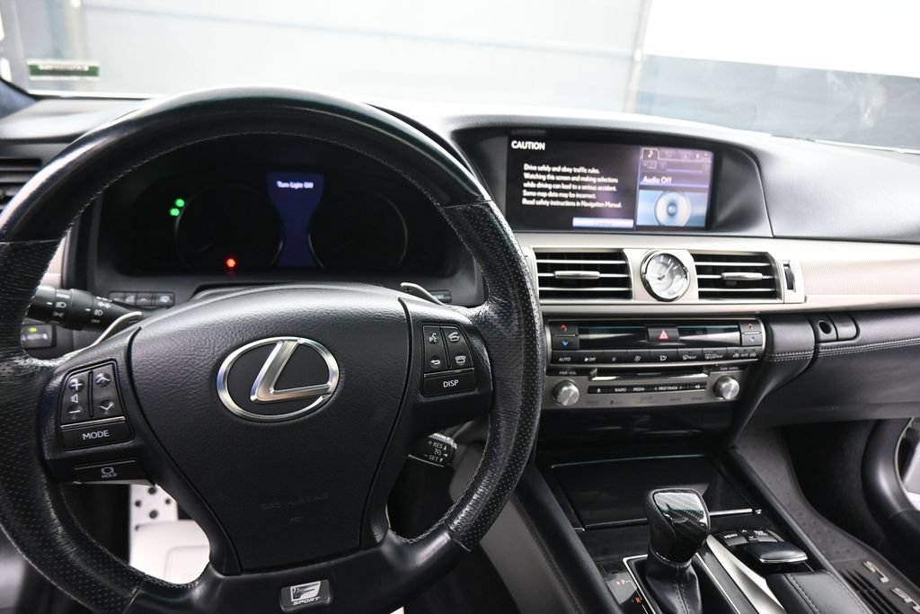 Used 2013 Lexus LS 460 AWD w/ F-Sport Pkg image 40