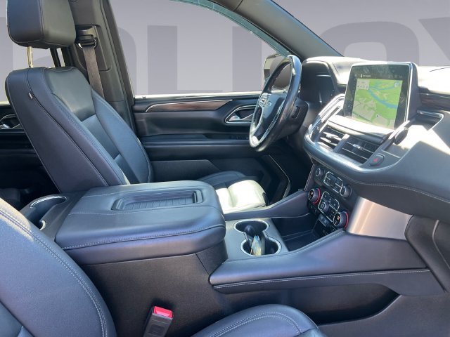 Used 2022 Chevrolet Tahoe Z71 w/ Z71 Off-Road Package AWD/4WD image 17