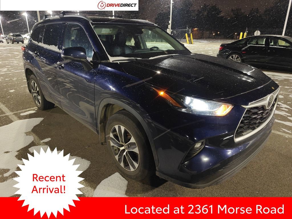 Used 2022 Toyota Highlander XLE video 1