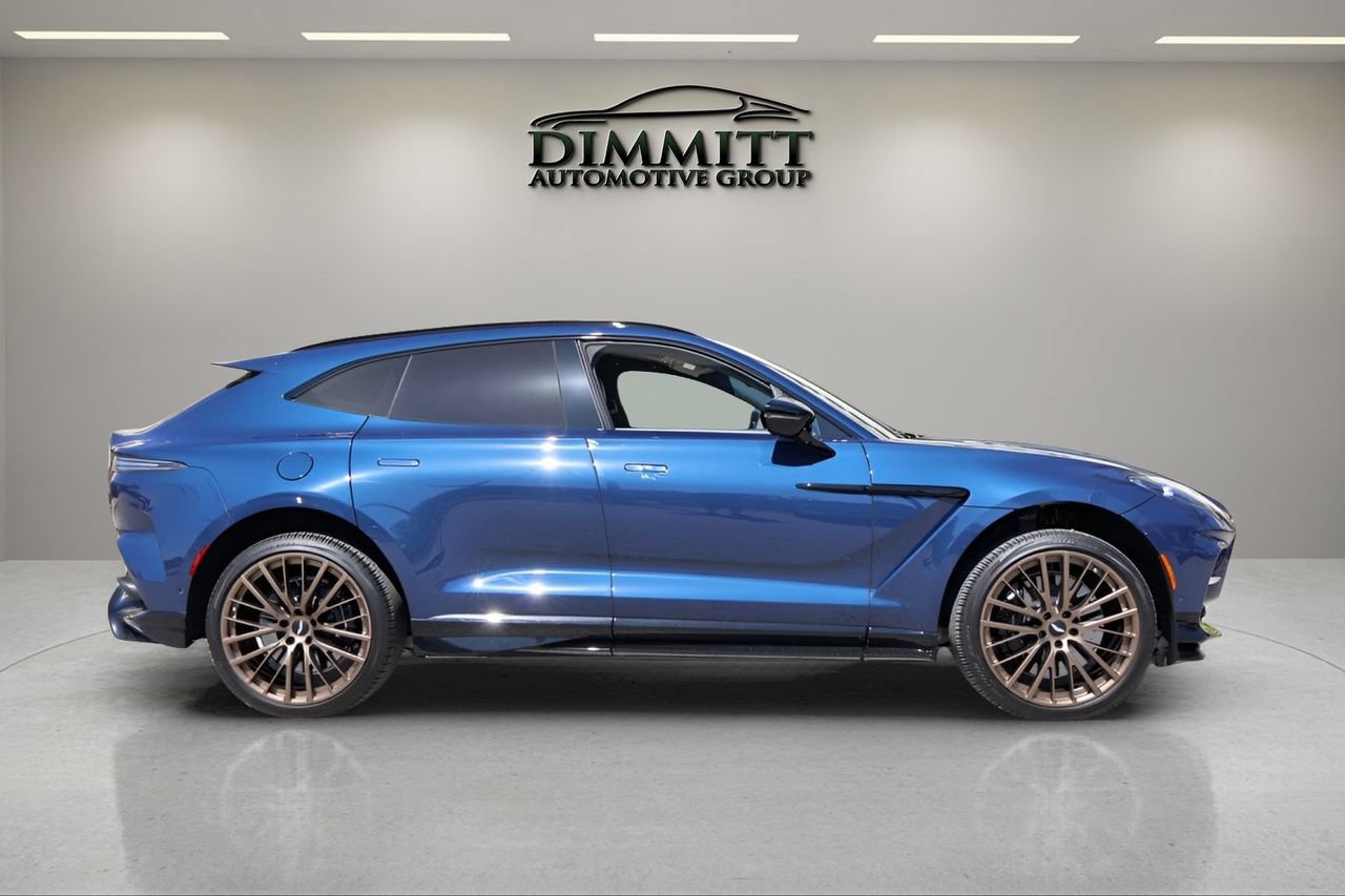 Used 2025 Aston Martin DBX 707 AWD/4WD image 6