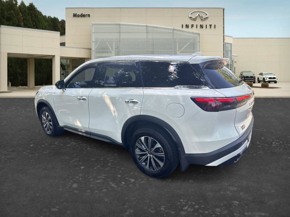 Certified 2024 INFINITI QX60 Pure FWD image 6
