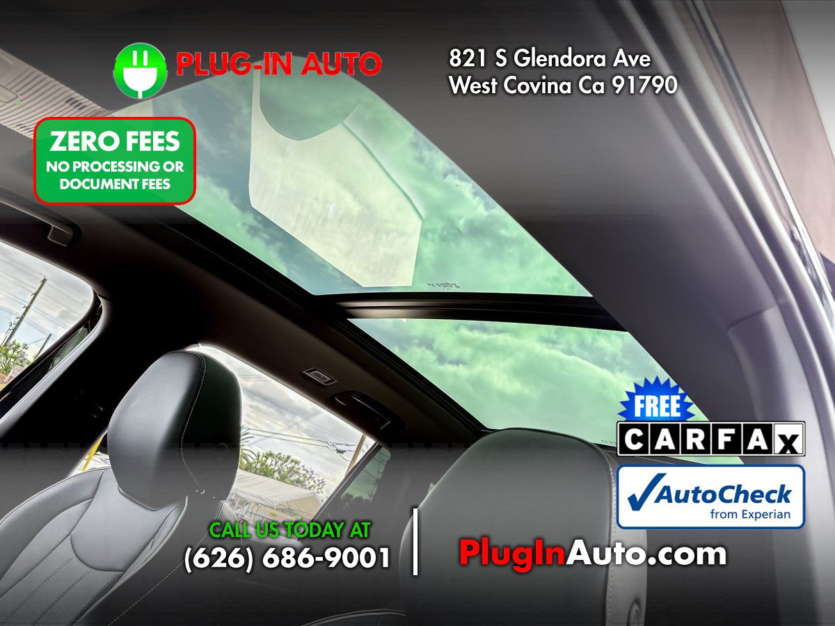 Used 2026 Volkswagen Tiguan SEL R-Line AWD/4WD image 9