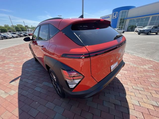 Used 2024 Hyundai Kona SEL FWD image 31