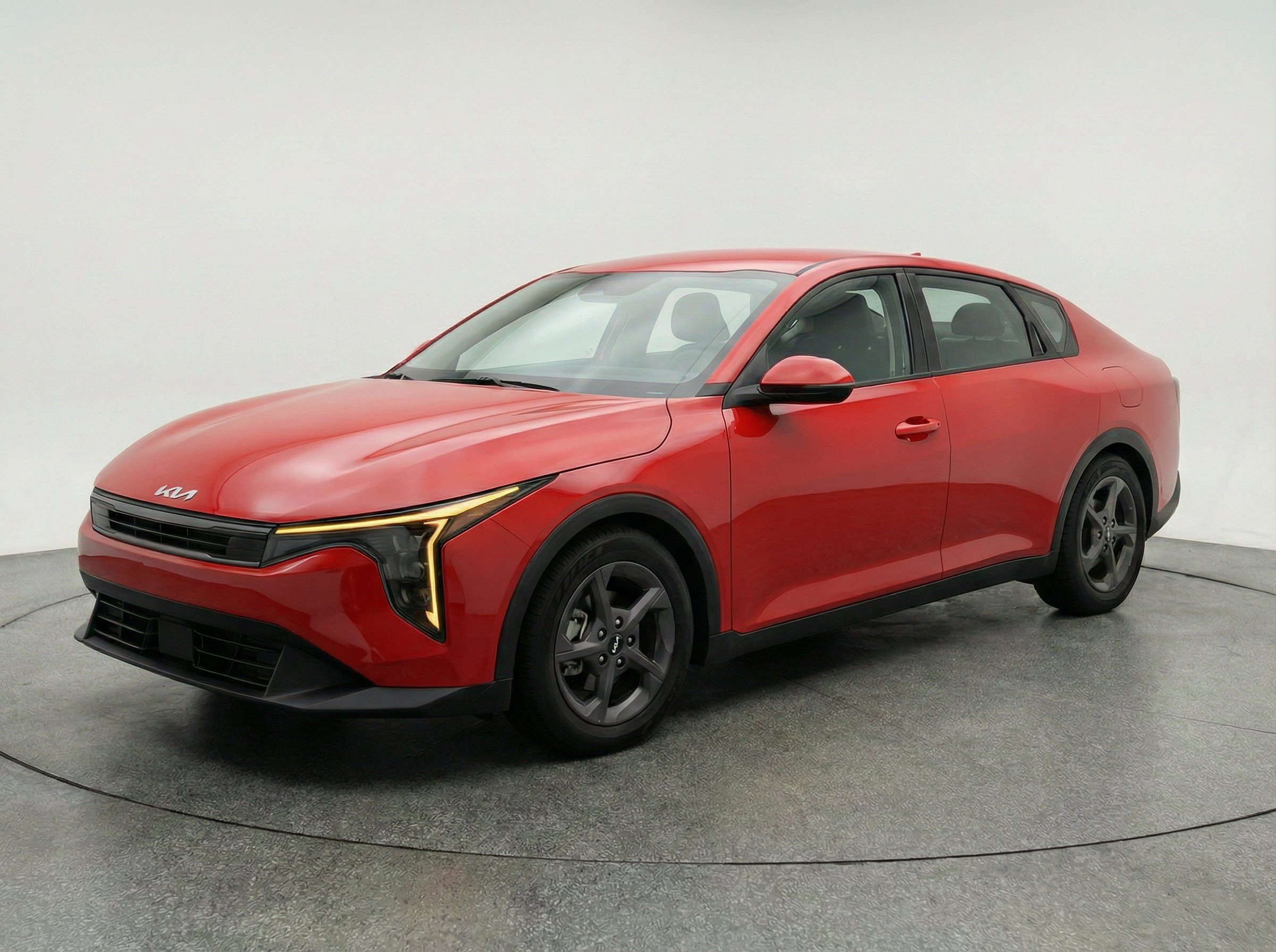 Used 2025 Kia K4 FWD image 3