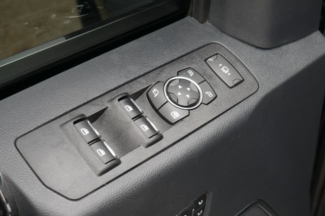 Used 2022 Ford F450 Platinum w/ FX4 Off-Road Package AWD/4WD image 16