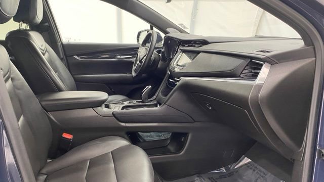 Used 2025 Cadillac XT5 Premium Luxury image 23