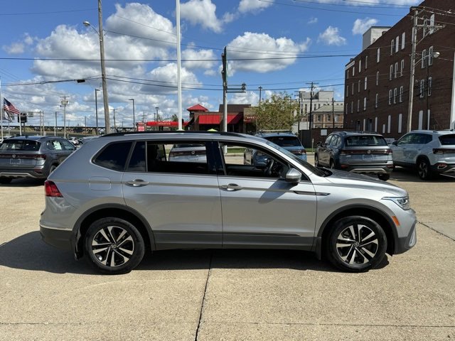 Used 2022 Volkswagen Tiguan S image 6