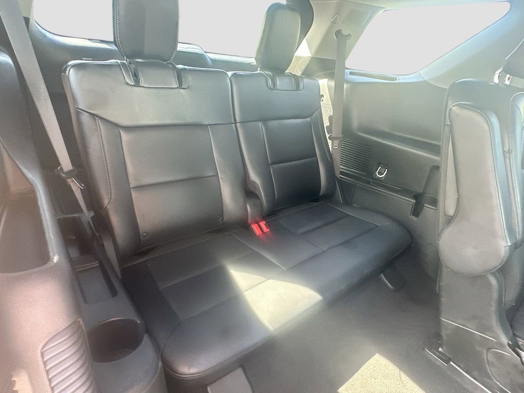 Used 2023 Ford Explorer Limited image 33