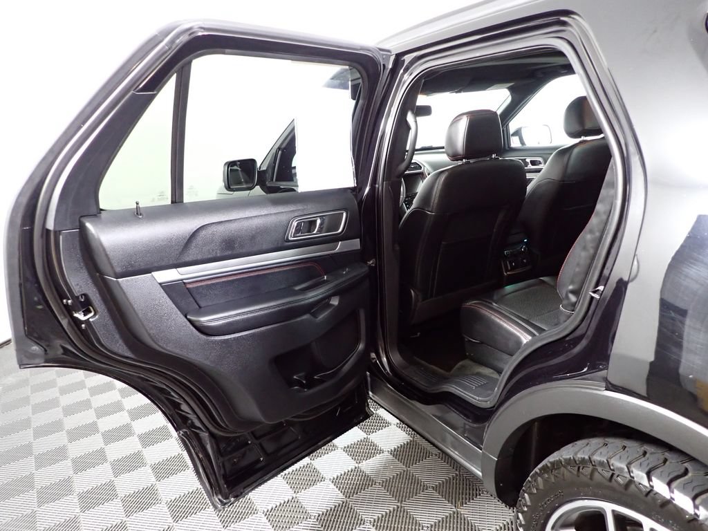 Used 2017 Ford Explorer Sport w/ Equipment Group 401A AWD/4WD image 35