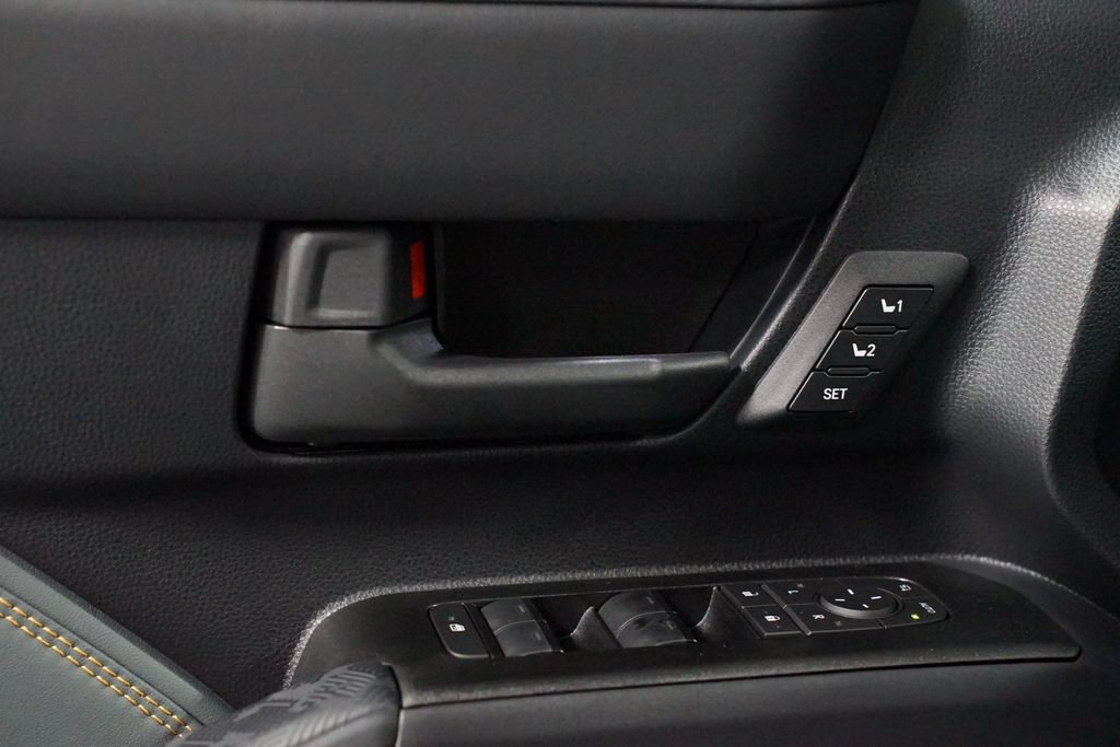 New 2026 Toyota 4Runner Trailhunter AWD/4WD image 36
