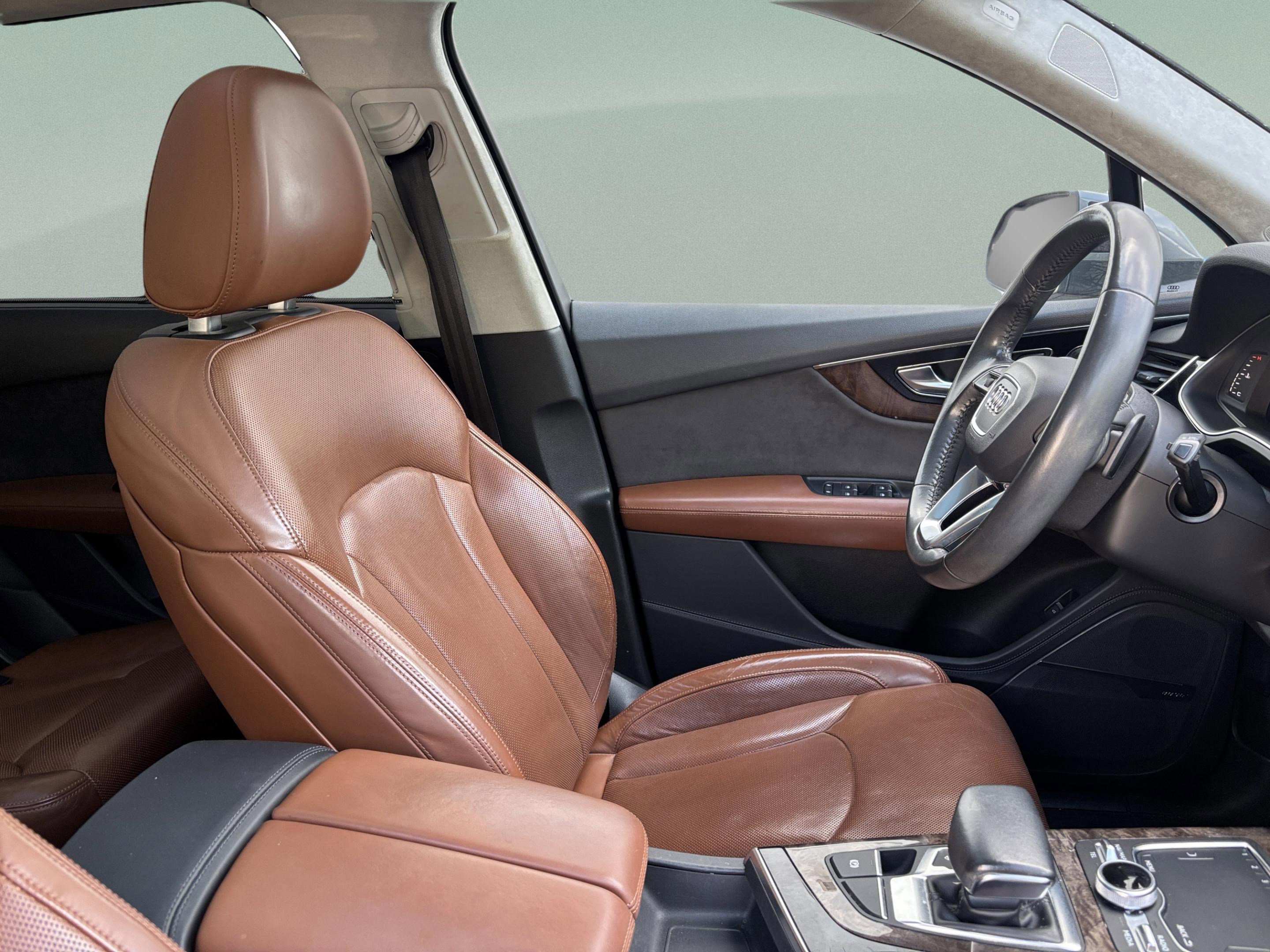 Used 2018 Audi Q7 3.0T Prestige AWD/4WD image 25