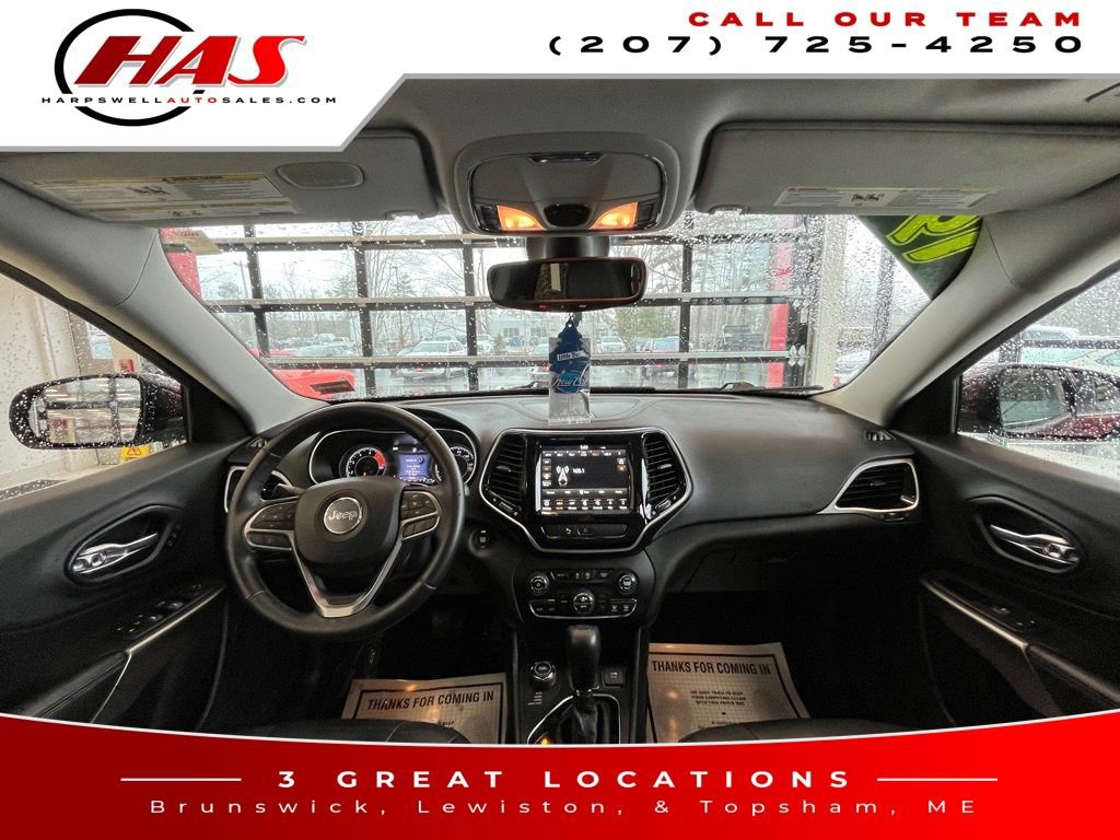 Used 2019 Jeep Cherokee Limited AWD/4WD image 15