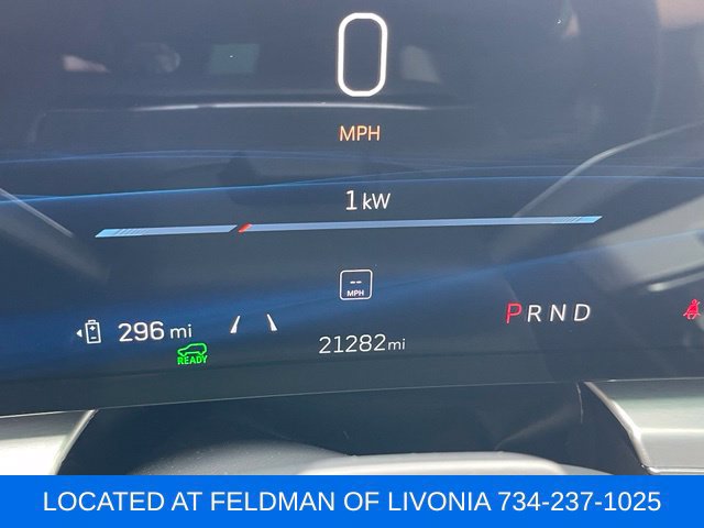 Certified 2024 Cadillac Lyriq Luxury AWD/4WD image 12