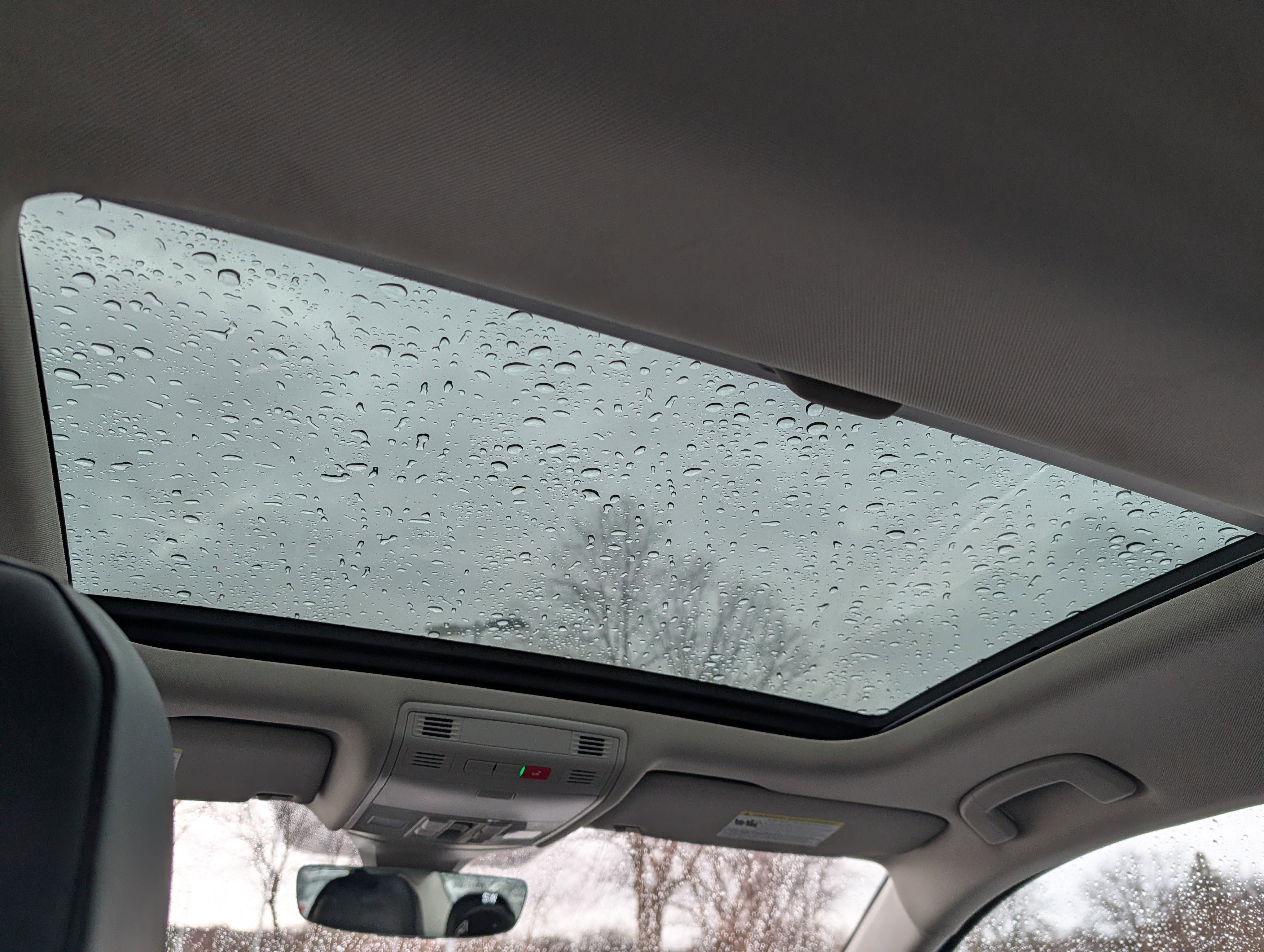 Certified 2022 Volkswagen Jetta SE w/ Panoramic Sunroof Package image 19