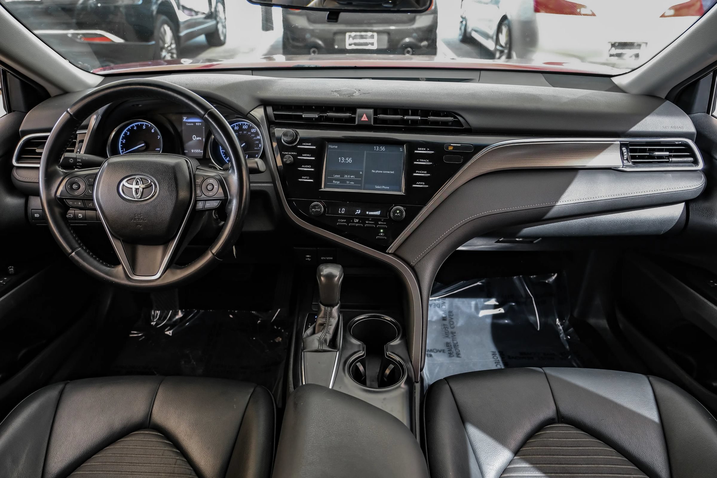 Used 2018 Toyota Camry SE FWD image 17