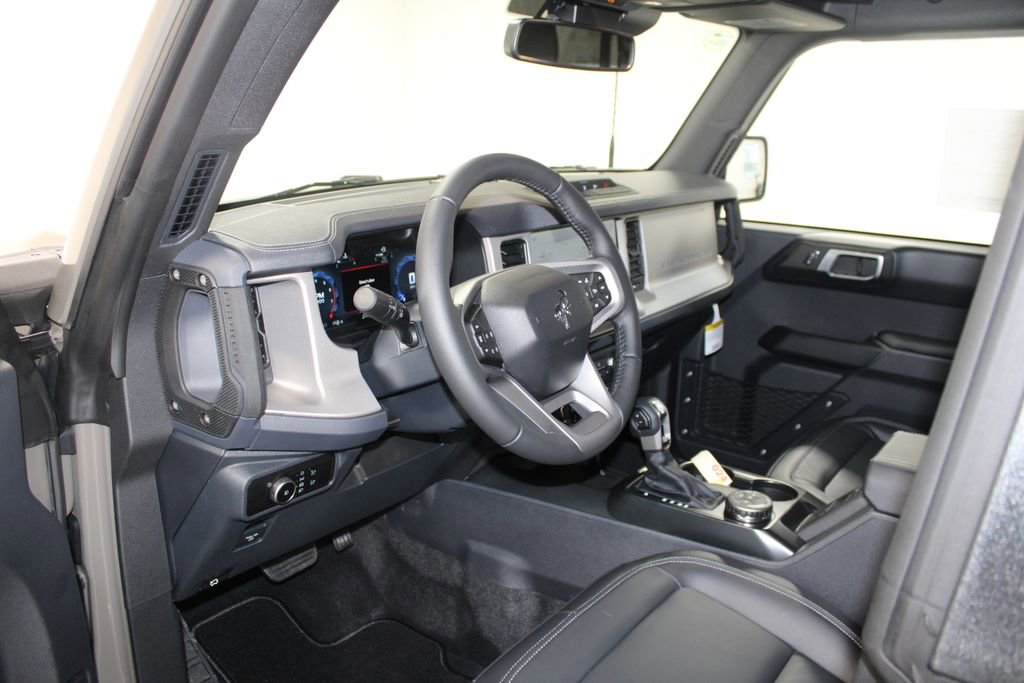 New 2025 Ford Bronco Outer Banks image 23