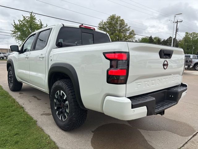 Used 2022 Nissan Frontier PRO-4X AWD/4WD image 2