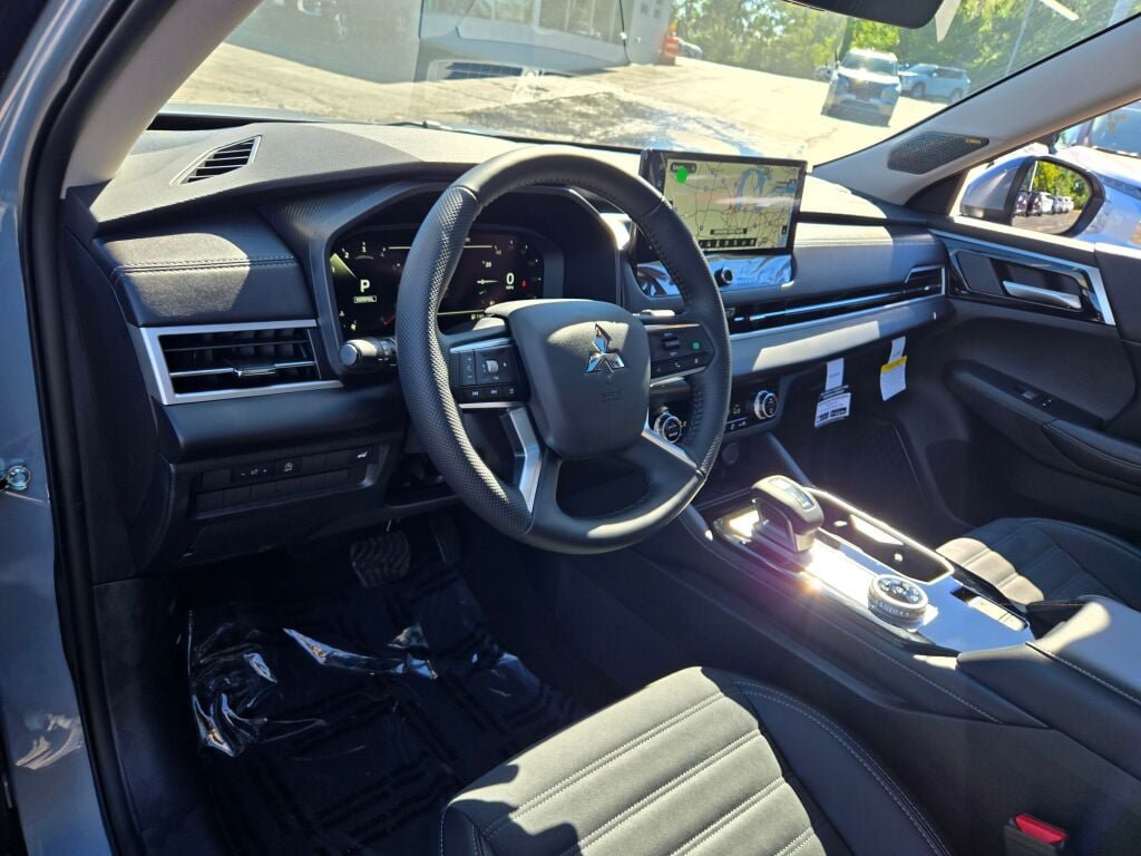 New 2026 Mitsubishi Outlander SE AWD/4WD image 19