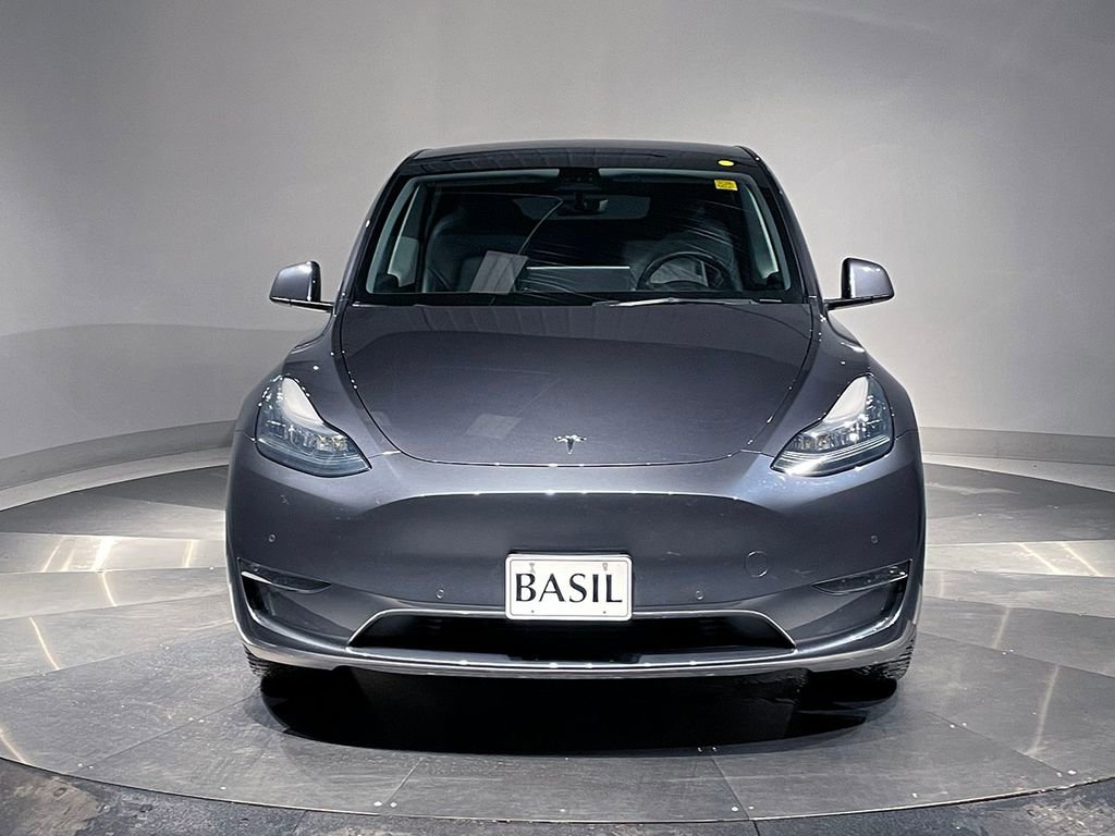 Used 2021 Tesla Model Y Long Range image 9