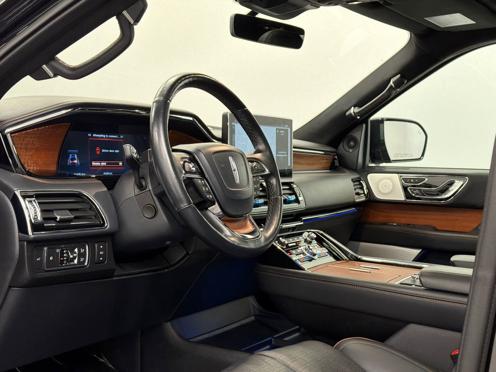 Used 2023 Lincoln Navigator Black Label image 18