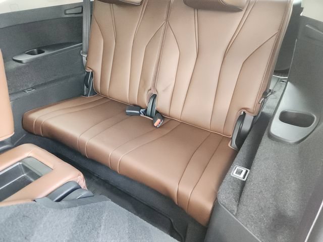 Used 2023 Acura MDX w/ Advance Package AWD/4WD image 32