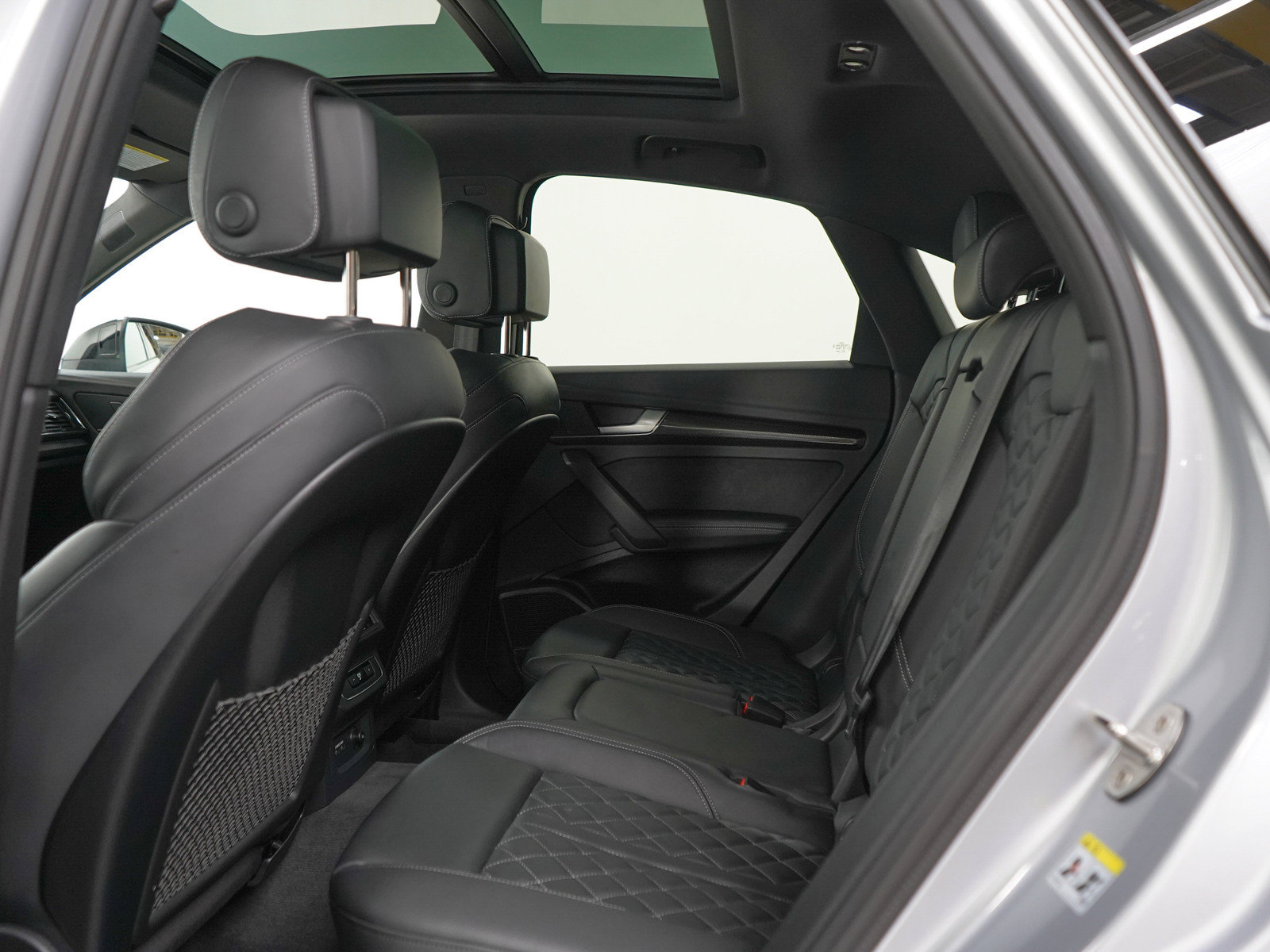 Used 2023 Audi SQ5 Premium Plus w/ Premium Plus Package AWD/4WD image 18