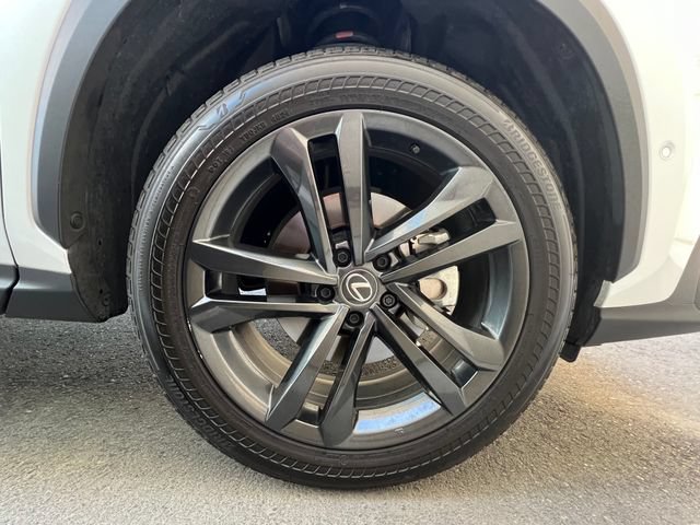 Used 2025 Lexus NX 450h+ AWD w/ Towing Package (2000 Lbs) image 14
