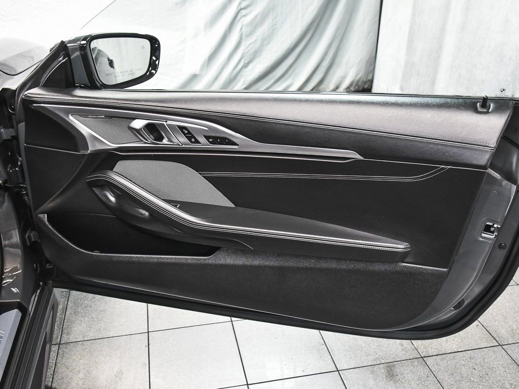 Used 2022 BMW 840i xDrive Convertible w/ Driving Assistance Package image 14