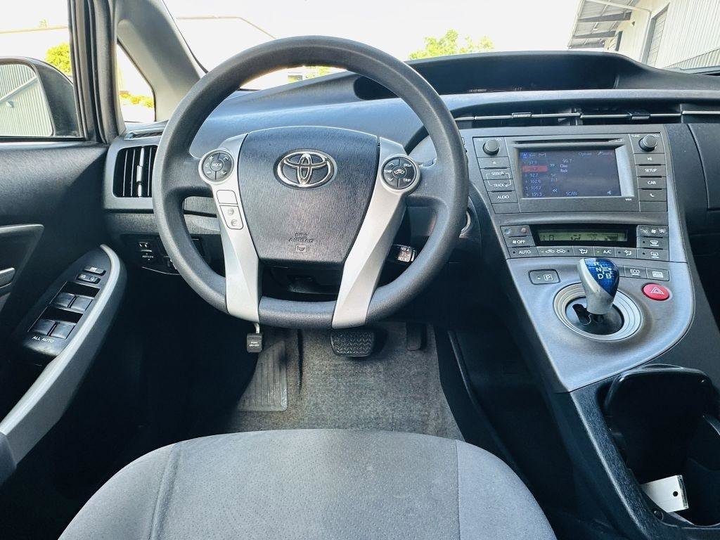 Used 2012 Toyota Prius Two FWD image 19