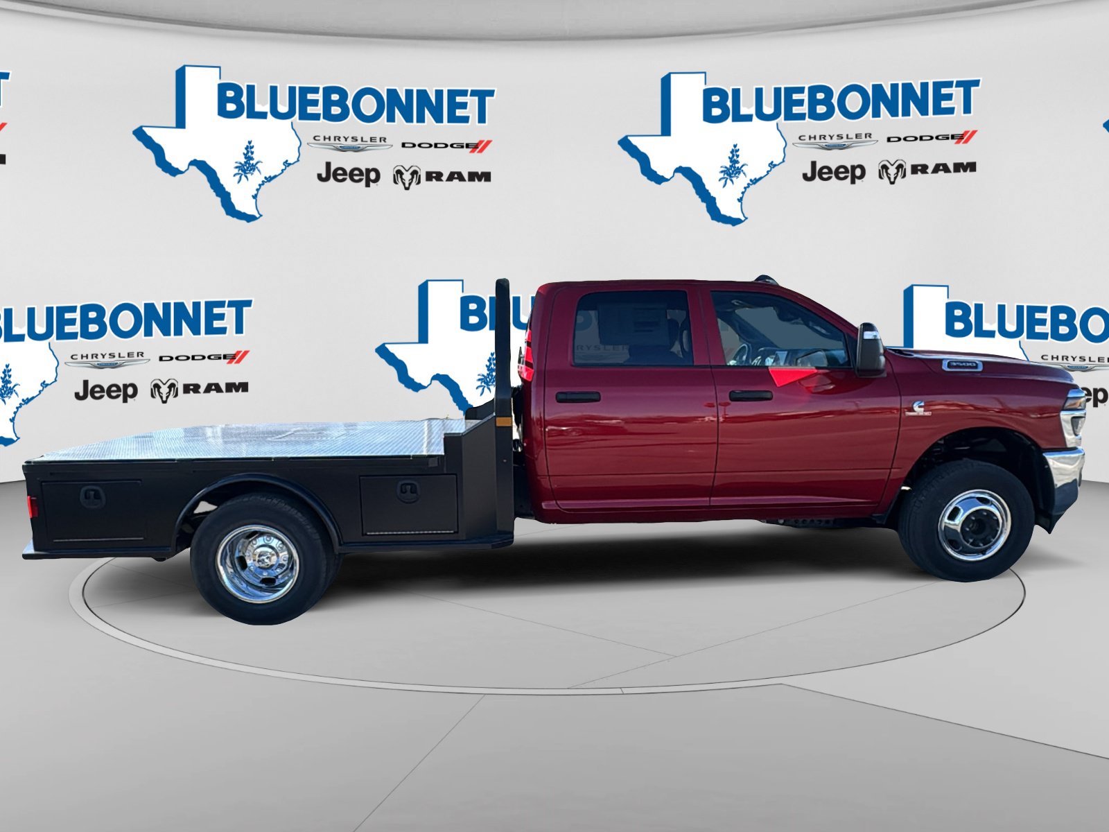 New 2026 RAM 3500 Tradesman w/ Chrome Appearance Group A AWD/4WD image 4