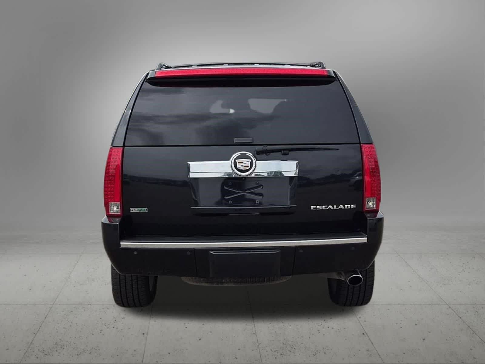 Used 2010 Cadillac Escalade Luxury AWD/4WD image 5